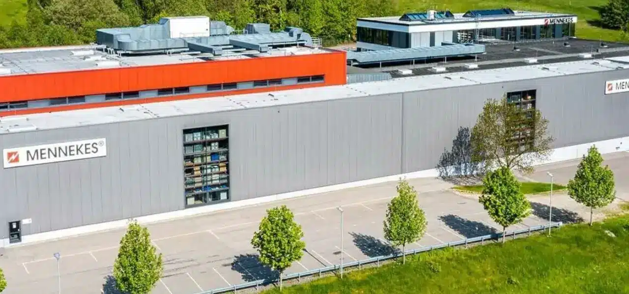 Ahorra al cargar tu coche electrico gracias al autoconsumo solar