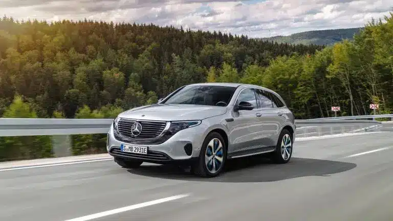 Mercedes EQC 01