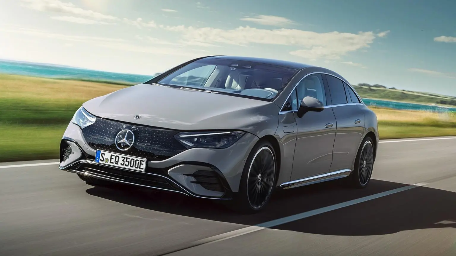 Mercedes Benz EQE