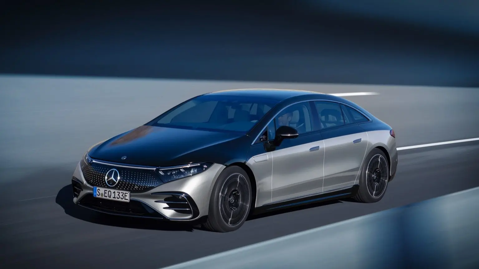 Mercedes EQS 1