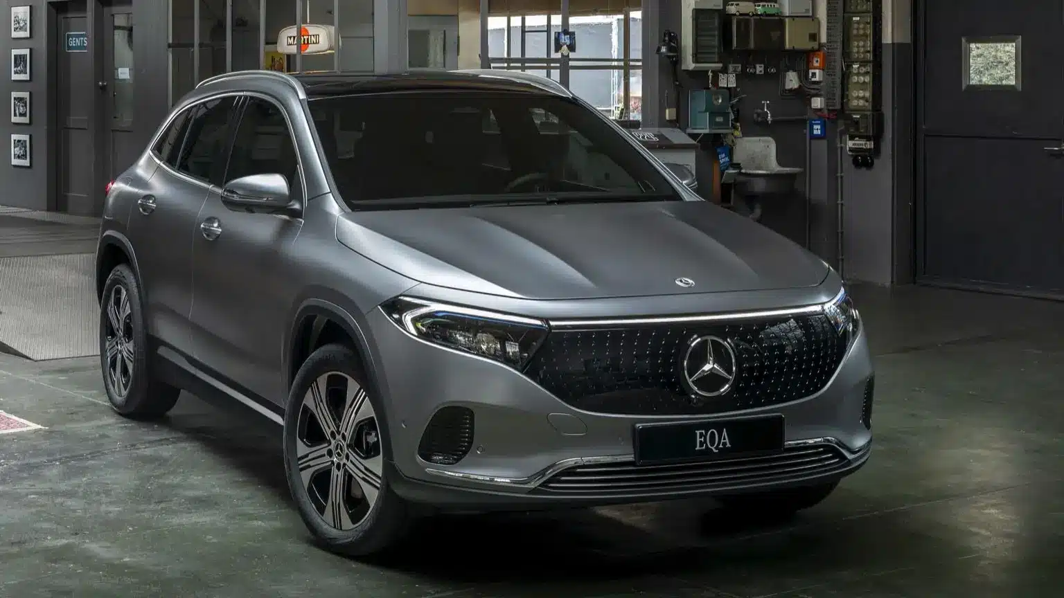 Mercedes EQA