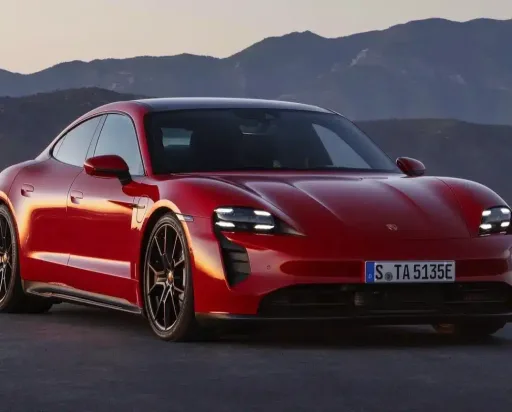 Porsche Taycan GTS